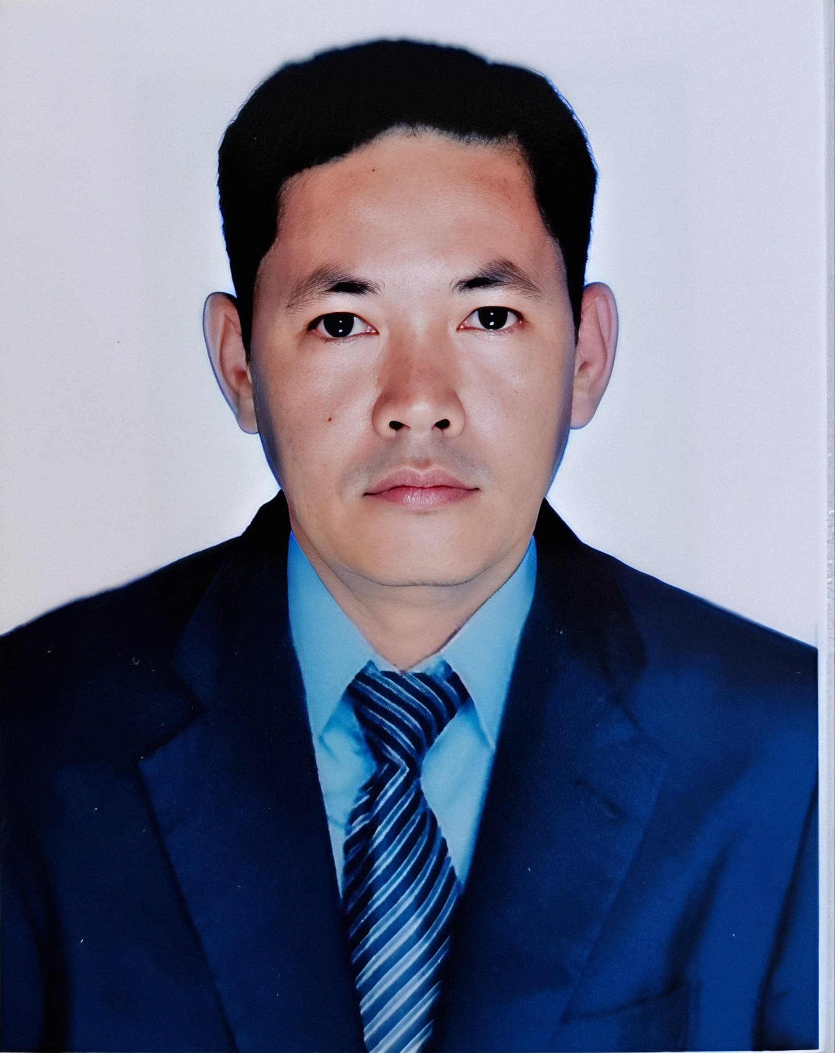 លោក ថន សំបូរ