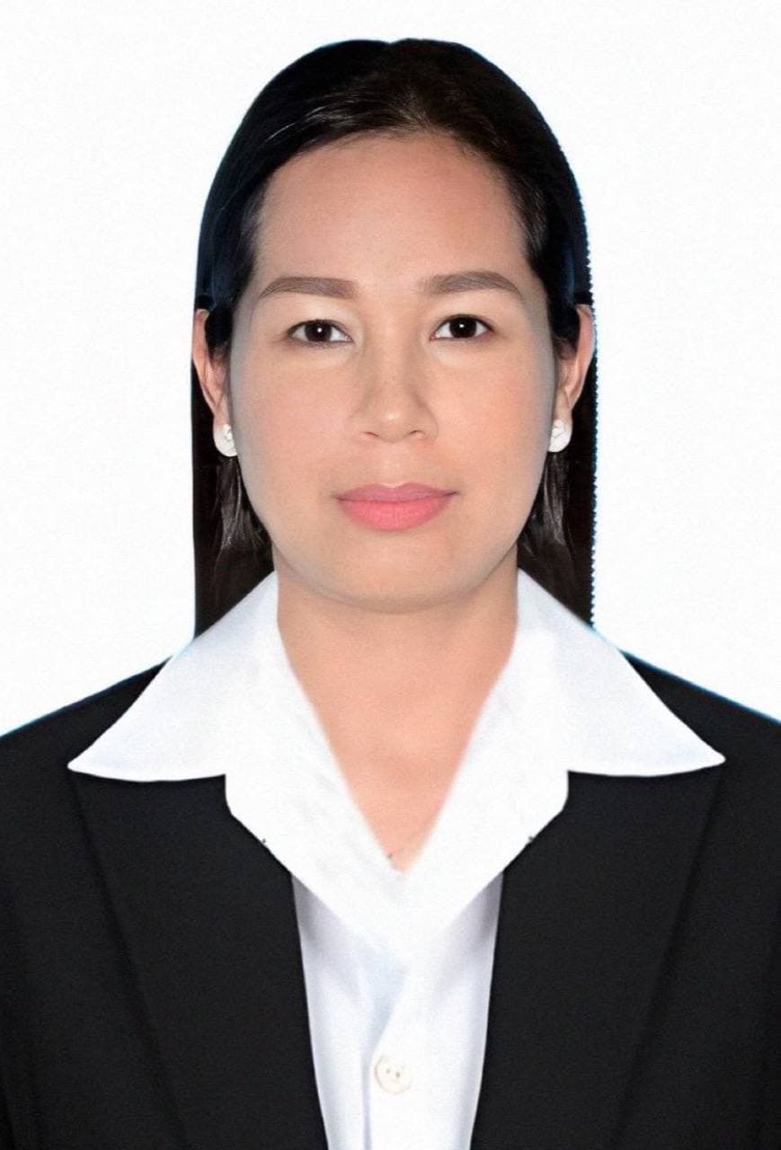 លោកស្រី ឈាន សុផា