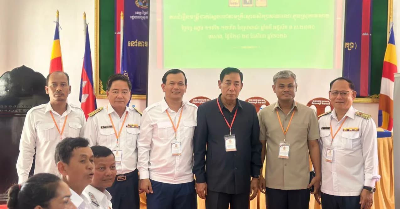 ក្រុមការងារក្រសួងមុខងារសាធារណៈ ដឹកនាំដោយ ឯកឧត្ដម ជុក មុន្នី រដ្ឋលេខាធិការក្រសួងមុខងារសាធារណៈ បានចុះធ្វើជីវមាត្រ និងជំរឿនមន្ដ្រីជាក់ស្ដែងនៅតាមគ្រឹះស្ថានសិក្សាសាធារណៈ នៅមណ្ឌលជំរឿនការិយាល័យអប់រំ យុវជន និងកីឡានៃរដ្ឋបាលស្រុកមេសាង ក្នុងស្រុកមេសាង