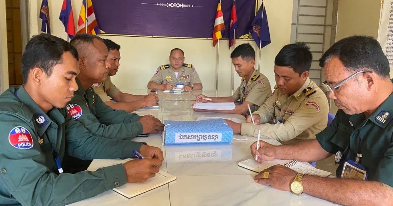 លោកនាយការិយាល័យជំនាញ និងលោកអធិការនគរបាលក្រុង-ស្រុកទាំង១៣ ចុះពង្រឹងពន្លឿនប្រសិទ្ធភាពការងារ និងតួនាទីភារកិច្ច នគរបាលប៉ុស្តិ៍រដ្ឋបាល ចំណុះស្នងការដ្ឋាននគរបាលខេត្តព្រៃវែង