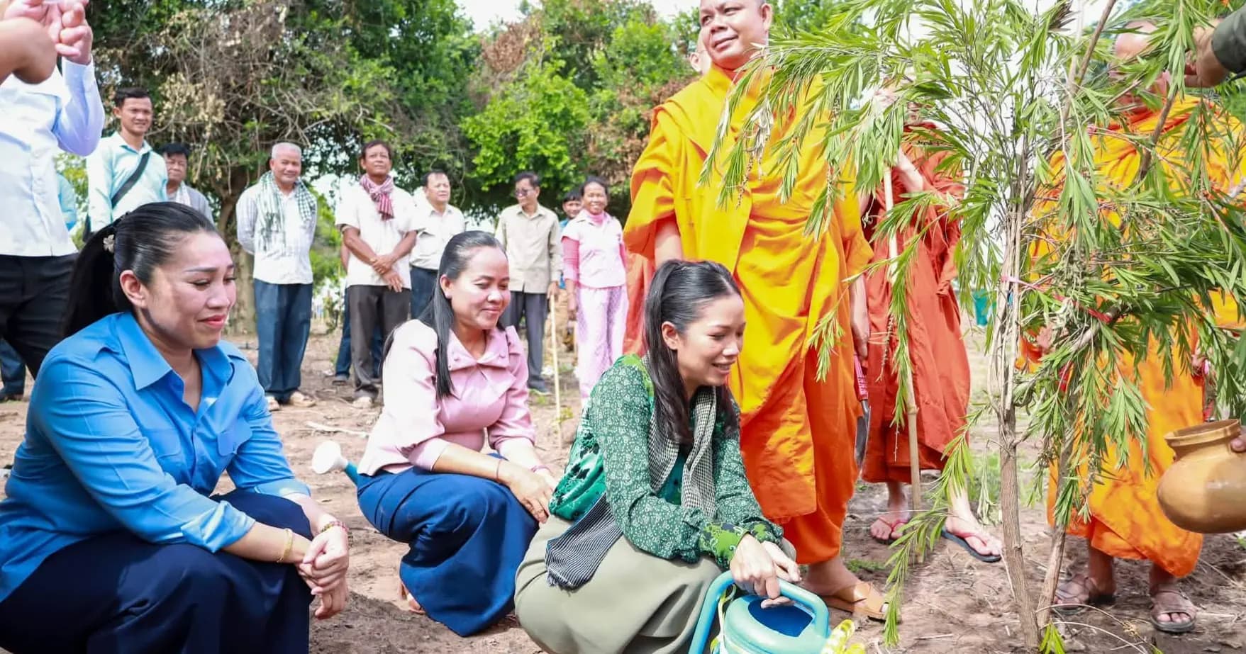 ពិធីដាំកូនឈើ នៅទូលបុរាណ ប៊ាំងហាំង ដែលស្ថិតនៅបរិវេណទួលបុរាណប៊ាំងហាំង