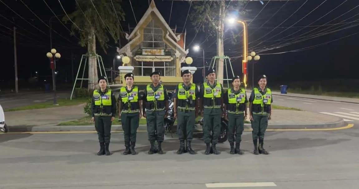 កងកម្លាំងនគរបាលខេត្តព្រៃវែង បង្កើនការយាមល្បាត និងចុះសួរសុខទុក្ខប្រជាពលរដ្ឋ ដើម្បីពង្រឹងសន្តិសុខ-សុវត្ថិភាពក្នុងមូលដ្ឋាន